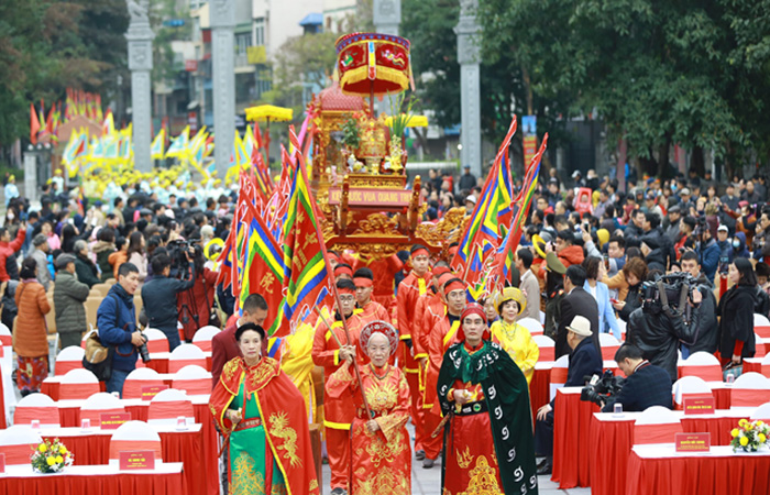 Cờ Ngũ Sắc, Lễ Hội